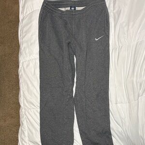 Nike Men's Gray Sweatpants